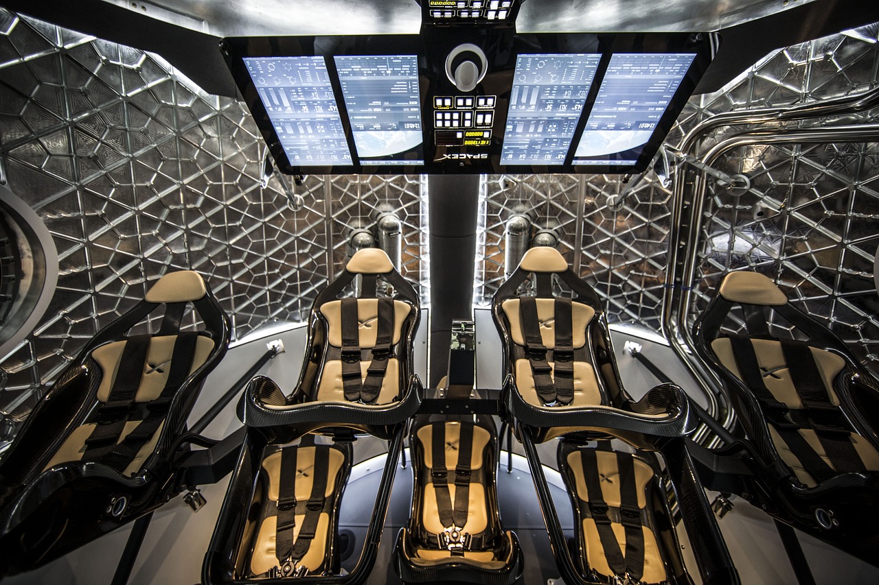 SpaceX，引领太空探索新时代的先锋巨头