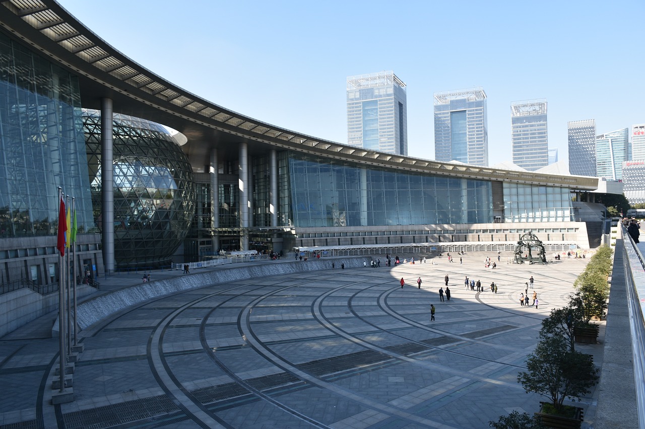上海贝岭，科技引领，铸就辉煌传奇