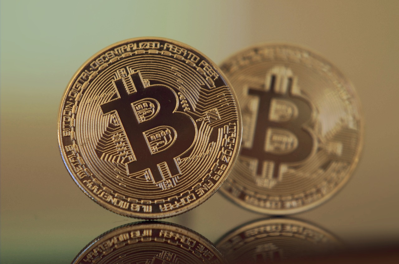 比特币与数字货币的革新与挑战，未来趋势与挑战分析