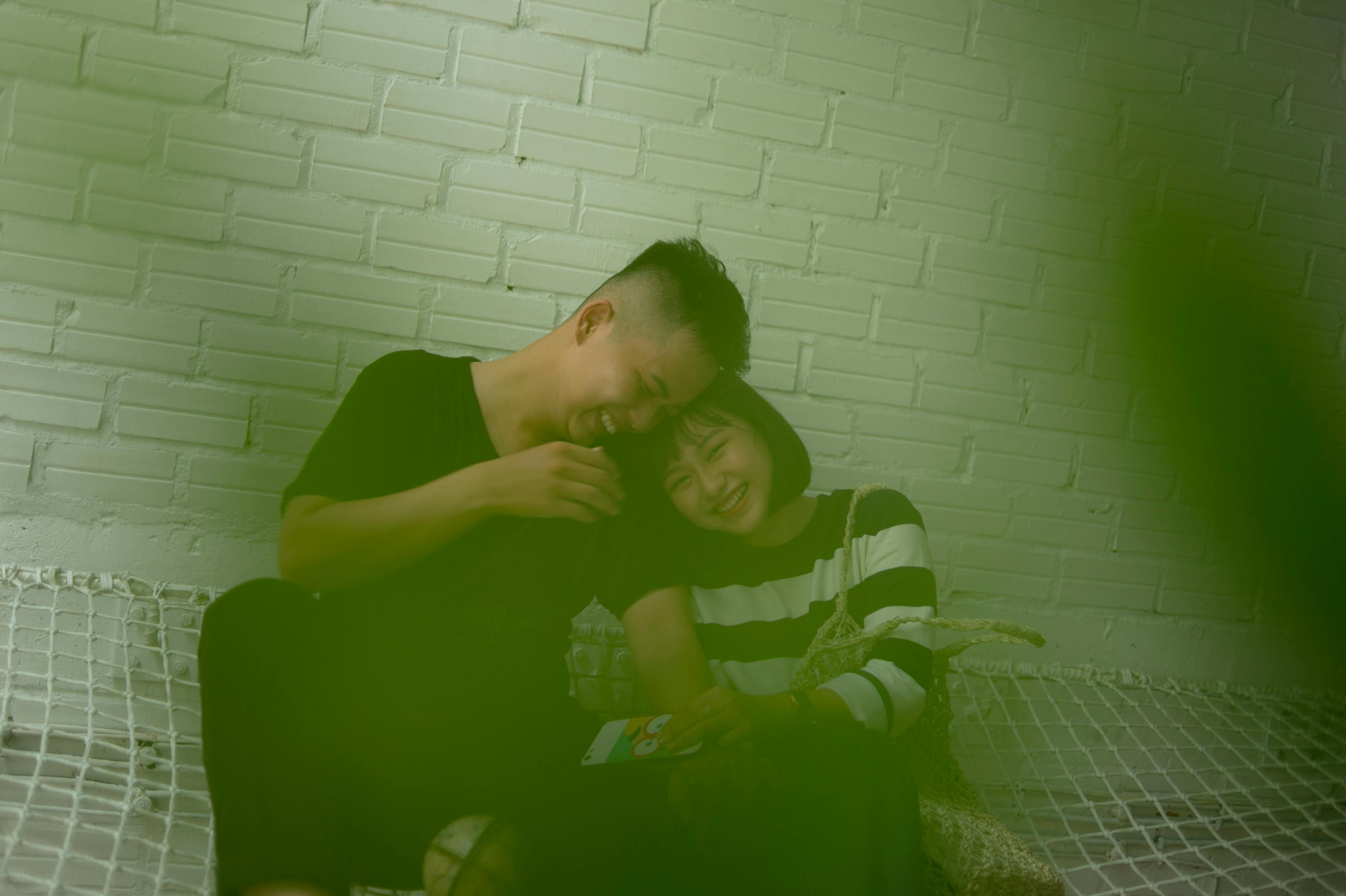 成人动漫观看，文化娱乐还是涉黄问题？
