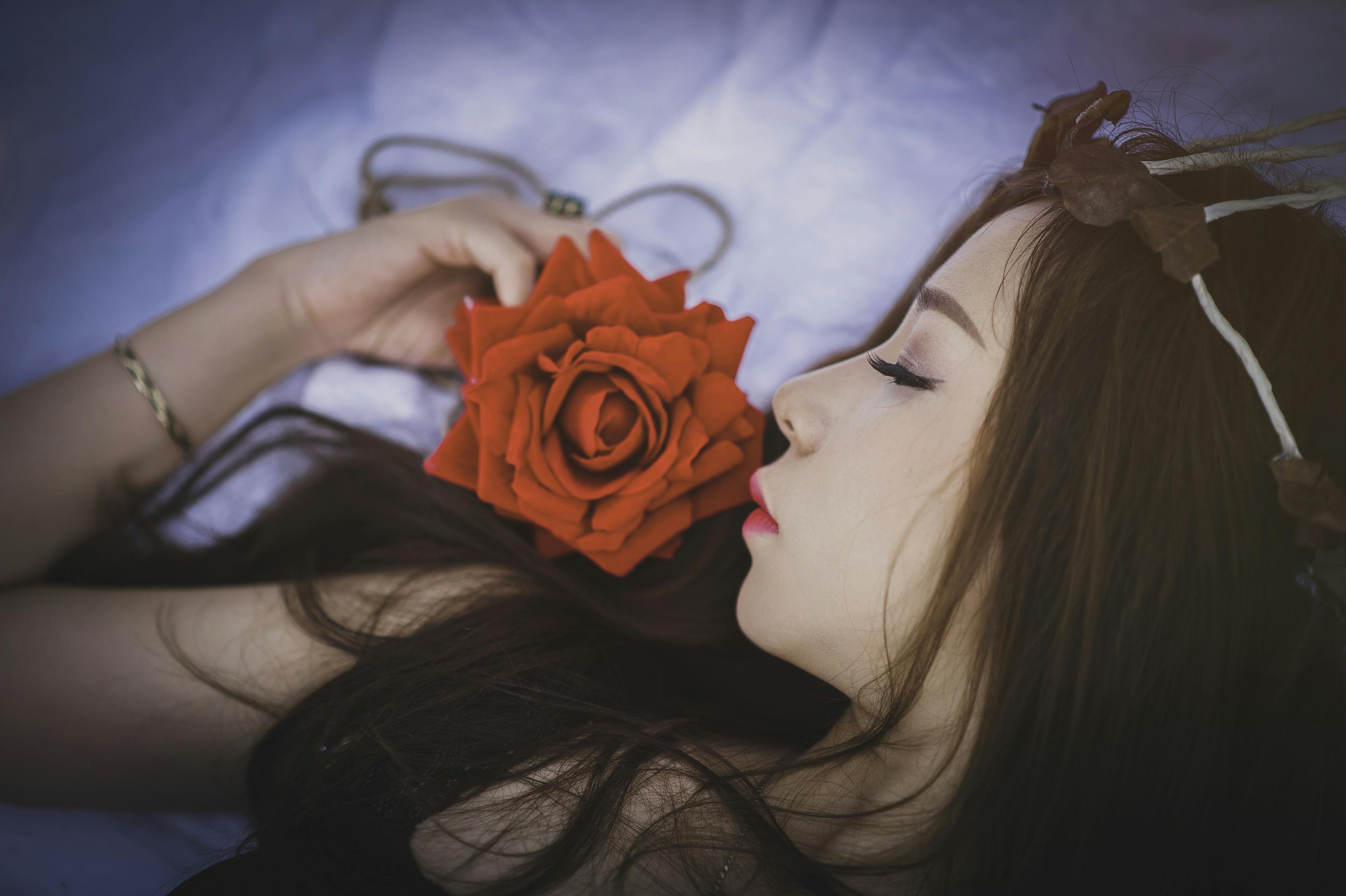 女体初体验动漫中的女性角色魅力探索，深度解读动漫中的女性形象魅力揭秘